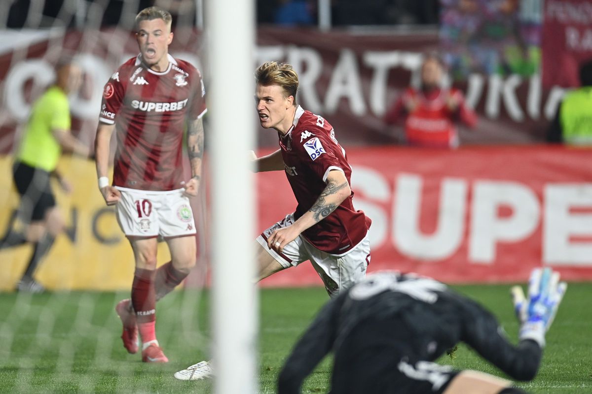 ȘASE! FCSB o bate pe Rapid și face un salt uriaș spre titlu. Radu Petrescu i-a privat pe giuleșteni de un penalty