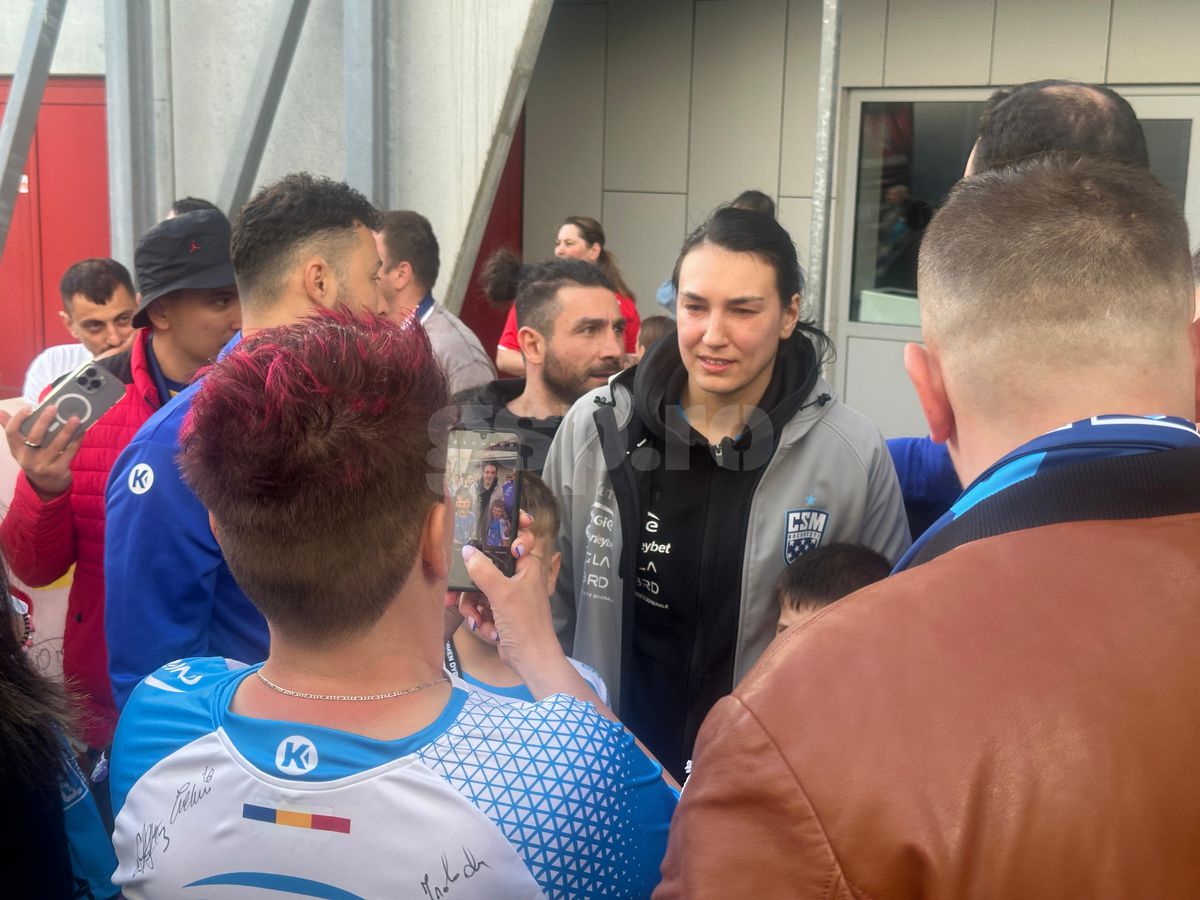 „Vreau să le mulțumesc celor de la CSM București!” » Conferință-etalon la Esbjerg: „Pentru asta ne-am apucat de handbal”