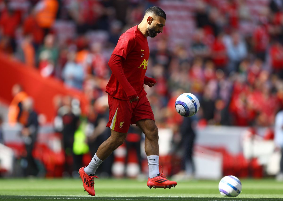 Liverpool este noua campioană a Angliei! „Cormoranii” i-au zdrobit pe cei de la Tottenham » Scene fabuloase pe Anfield