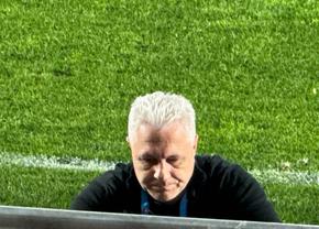 Marius Șumudică s-a dat cu capul de bancă în prima repriză din Rapid - FCSB: „Ăla e fundaș central, bă băiatule, bă?!”