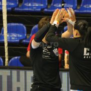 Cristina Neagu și-a îmbrățișat toate colegele înainte de Esbjerg - CSM București