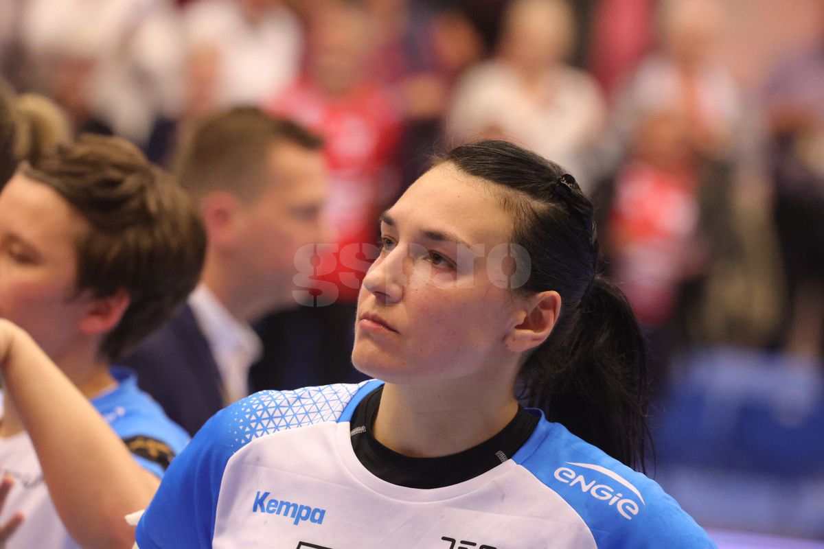 Cristina Neagu, în lacrimi după ultimul meci din carieră în Champions League