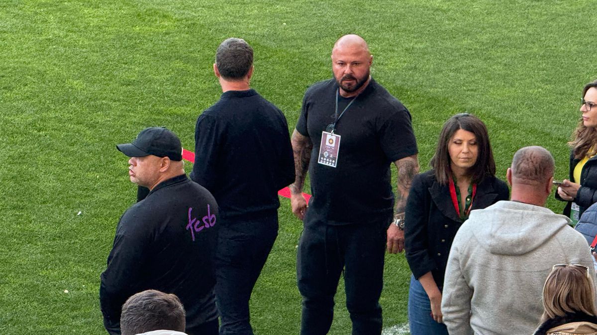 Mihai Stoica și-a făcut apariția în Giulești alături de George „Pachet” și „Buze”