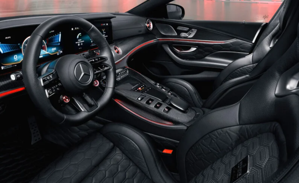 Luka Doncic și-a achiziționat unul dintre cele 25 modele disponibile în lume ale „bestiei” de 1000 de cai putere » Cum arată mașina nemțească