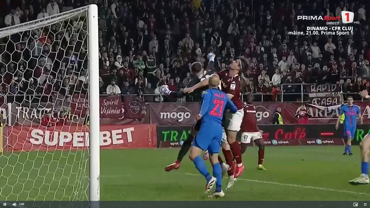 Radu Petrescu i-a refuzat Rapidului un penalty, după ce Christensen a fost tamponat de Târnovanu: „Decizie eronată”