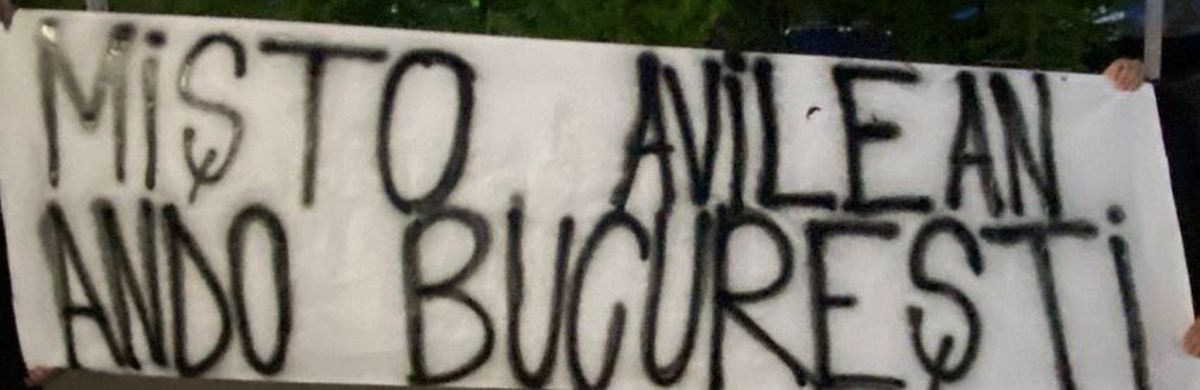 Se putea și mai rău! Bannerele rasiste ale dinamoviștilor interzise la derby