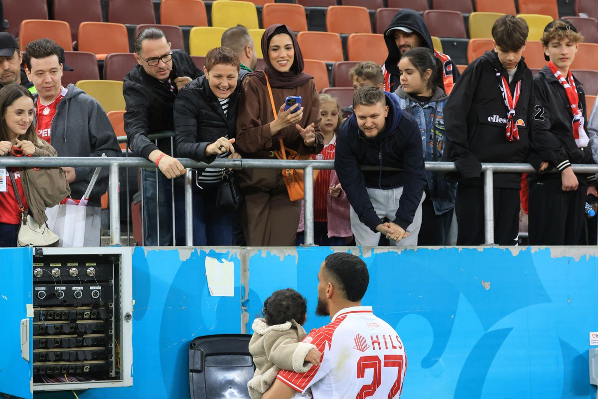 Imagini de la finalul meciului Dinamo - Rapid