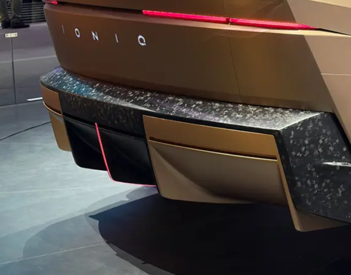 OZN pe roți! Marca iubită de români a lansat un model cu design extraterestru pe piața din China: cum arată