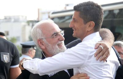 Rămâne Răzvan la PAOK? » Presa din Grecia îi cere patronului Savvidis „să iasă în față”