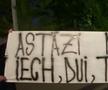 Bannere cu tentă rasistă în Dinamo - Rapid