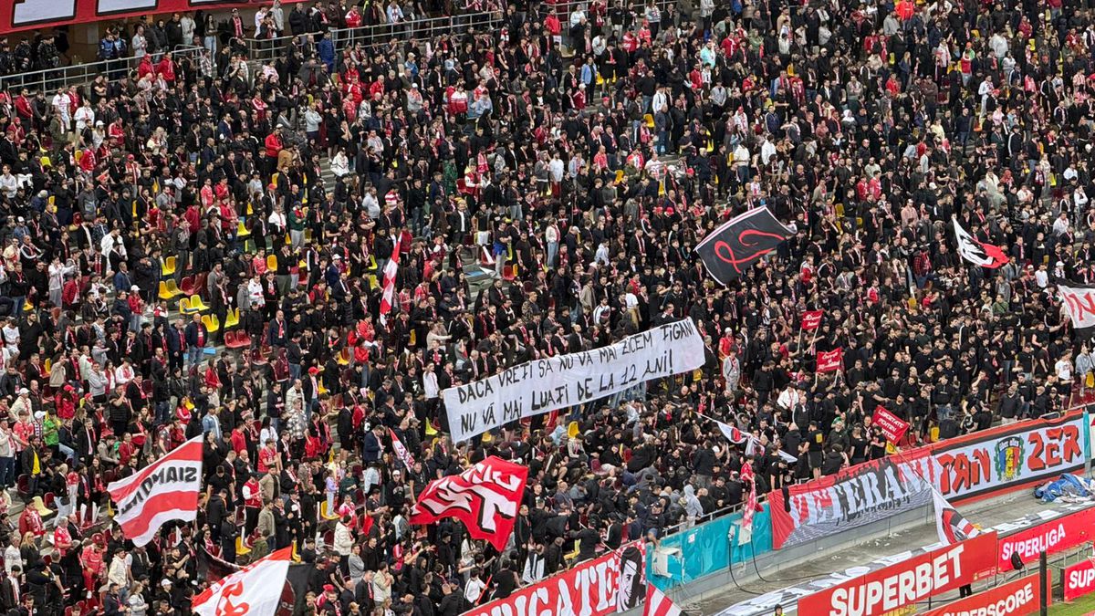 Gafă după gafă a fanilor rapidiști! „Diavolii vișini”, varianta 2026 în derby-ul cu Dinamo: ce mesaje au apărut în peluză