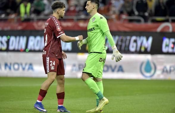 Scandări oribile în Rapid - CFR Cluj: fanii giuleșteni și-au înjurat jucătorul!