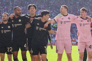 Bayern fără 5 la Paris! » Leziunile musculare fac ravagii în lotul lui Kompany