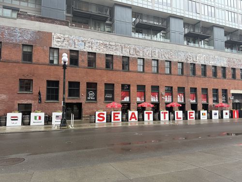 Steagul Italiei în locul Iranului la stadionul din Seattle // foto: X