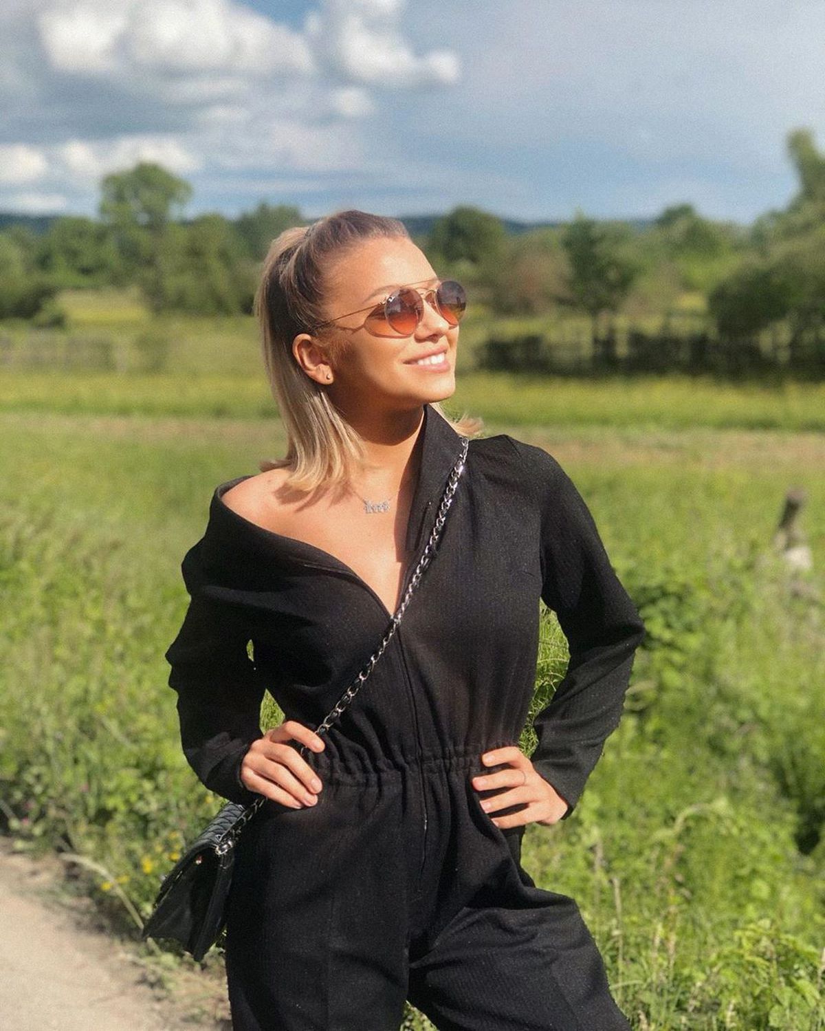 GALERIE FOTO Olga Delia, apariții spectaculoase în fiecare dimineață! Cum se caracterizează vedeta TV