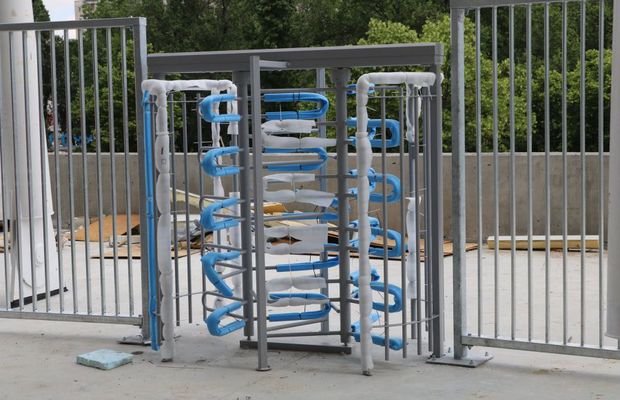 FOTO Au fost montați primii turnicheți la Stadionul Ghencea