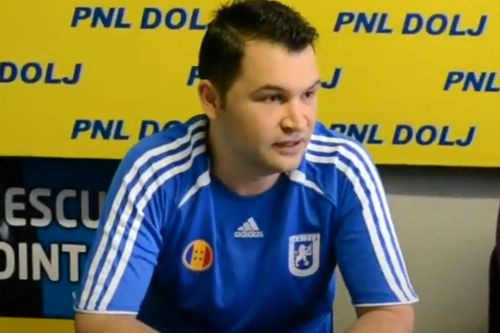 Ionuț Stroe, în 2010, în tricoul echipei lui Adrian Mititelu