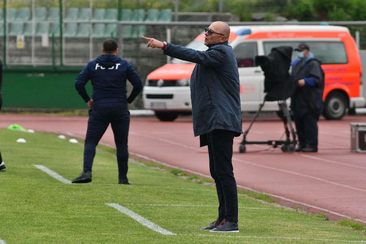 Leo Grozavu a comentat interesul lui CFR Cluj pentru el: „Pleacă Zidane, a plecat Conte, pleacă Iordănescu, ce contează dacă pleacă sau rămâne Grozavu?”