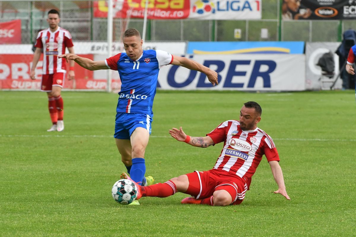 Leo Grozavu a comentat interesul lui CFR Cluj pentru el: „Pleacă Zidane, a plecat Conte, pleacă Iordănescu, ce contează dacă pleacă sau rămâne Grozavu?”