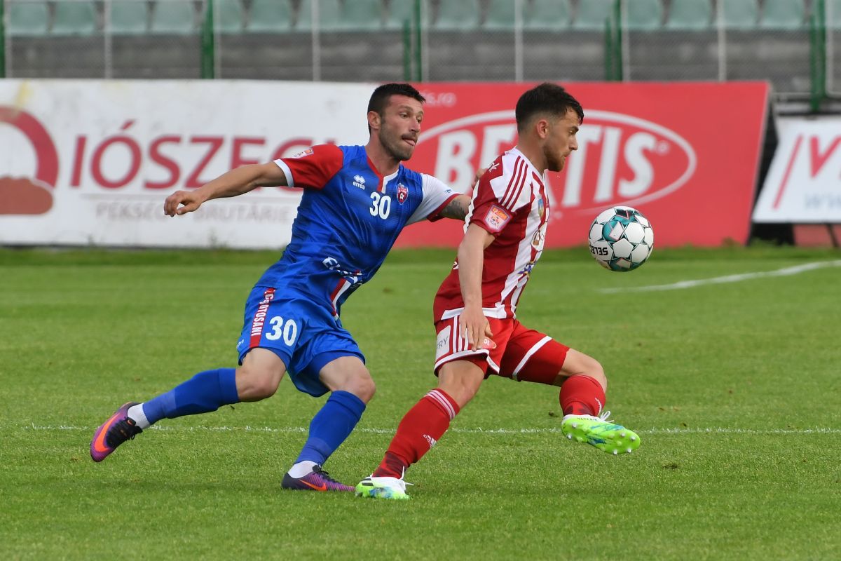 Leo Grozavu a comentat interesul lui CFR Cluj pentru el: „Pleacă Zidane, a plecat Conte, pleacă Iordănescu, ce contează dacă pleacă sau rămâne Grozavu?”