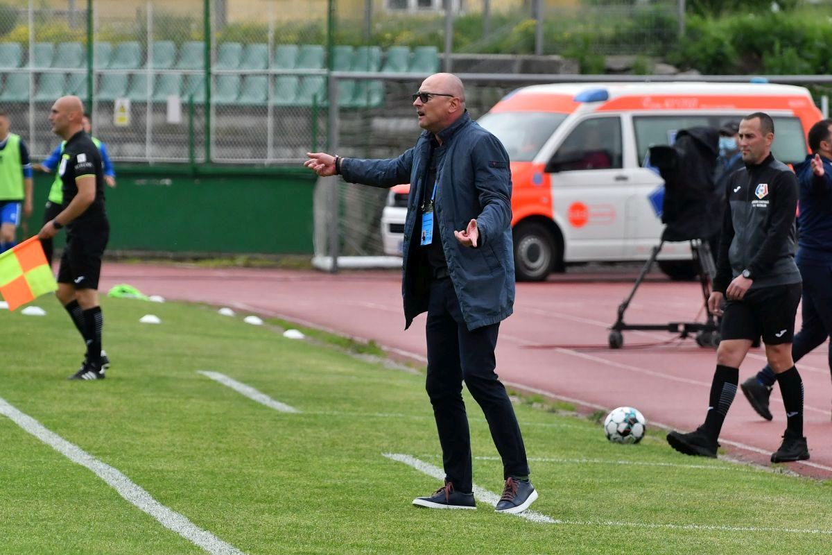 Leo Grozavu a comentat interesul lui CFR Cluj pentru el: „Pleacă Zidane, a plecat Conte, pleacă Iordănescu, ce contează dacă pleacă sau rămâne Grozavu?”