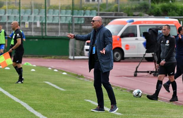Leo Grozavu a comentat interesul lui CFR Cluj pentru el: „Pleacă Zidane, a plecat Conte, pleacă Iordănescu, ce contează dacă pleacă sau rămâne Grozavu?”