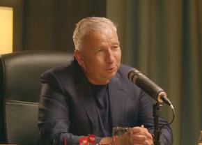 Ce face Dan Petrescu în fiecare seară: „Bă, ești prost? Bă, ești nebun?” :))