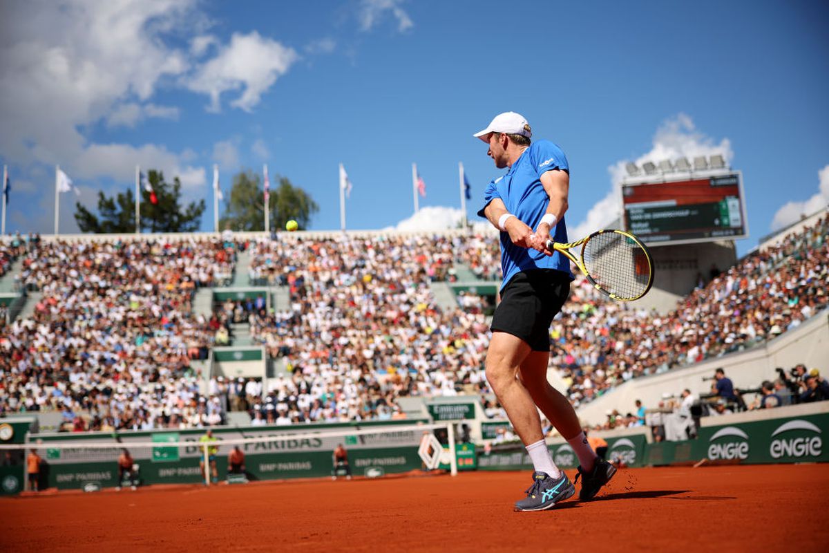 La un tur distanță de clasicul Nadal - Djokovic » Rafa, spectacol în „șaisprezecimi”: „De pe altă planetă!” + dilema unchiului Toni