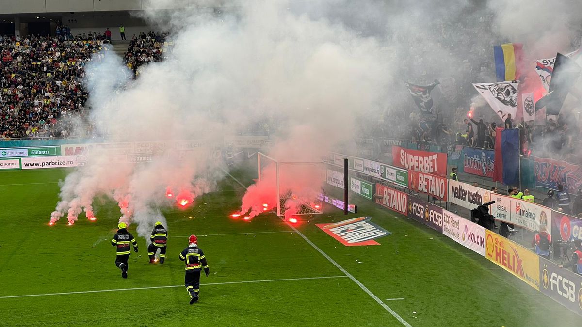 Galeria Rapidului, ironii în lanț la adresa FCSB: „Sunteți tari, sunteți beton, campionii de carton!” / „V-am adus, cărat în brațe, titlul vostru 27” + răspuns discriminatoriu