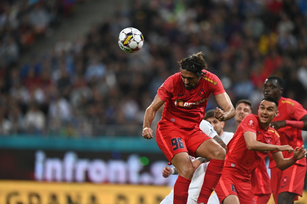 FCSB  - Rapid în etapa 10 Play-off Superliga 2022-2023