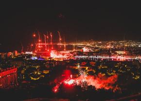 Fanii lui Marseille au sărbătorit 30 de ani de la cucerirea Ligii Campionilor într-un mod impresionant » Spectacol de torțe și artificii