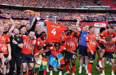 ULUITOR: Unirea Urziceni de Anglia a promovat în Premier League! AICI vor veni Guardiola și Haaland: suporterii intră pe stadion prin curțile locuitorilor!