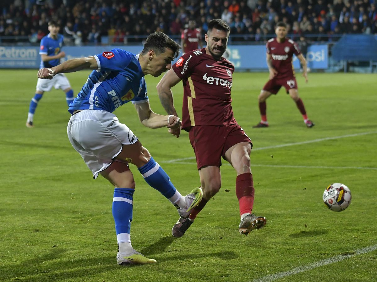 CFR Cluj Farul și Universitatea Craiova Sepsi meciurile decisive din playoff Aflăm finalista barajului de Conference League Echipe probabile cote