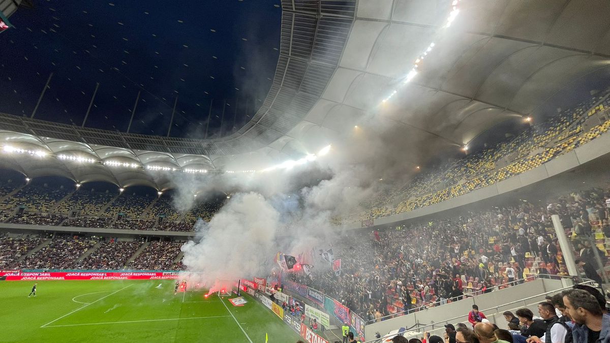 Scenografie, torțe și mesaje la FCSB - Rapid, 27 mai 2023
