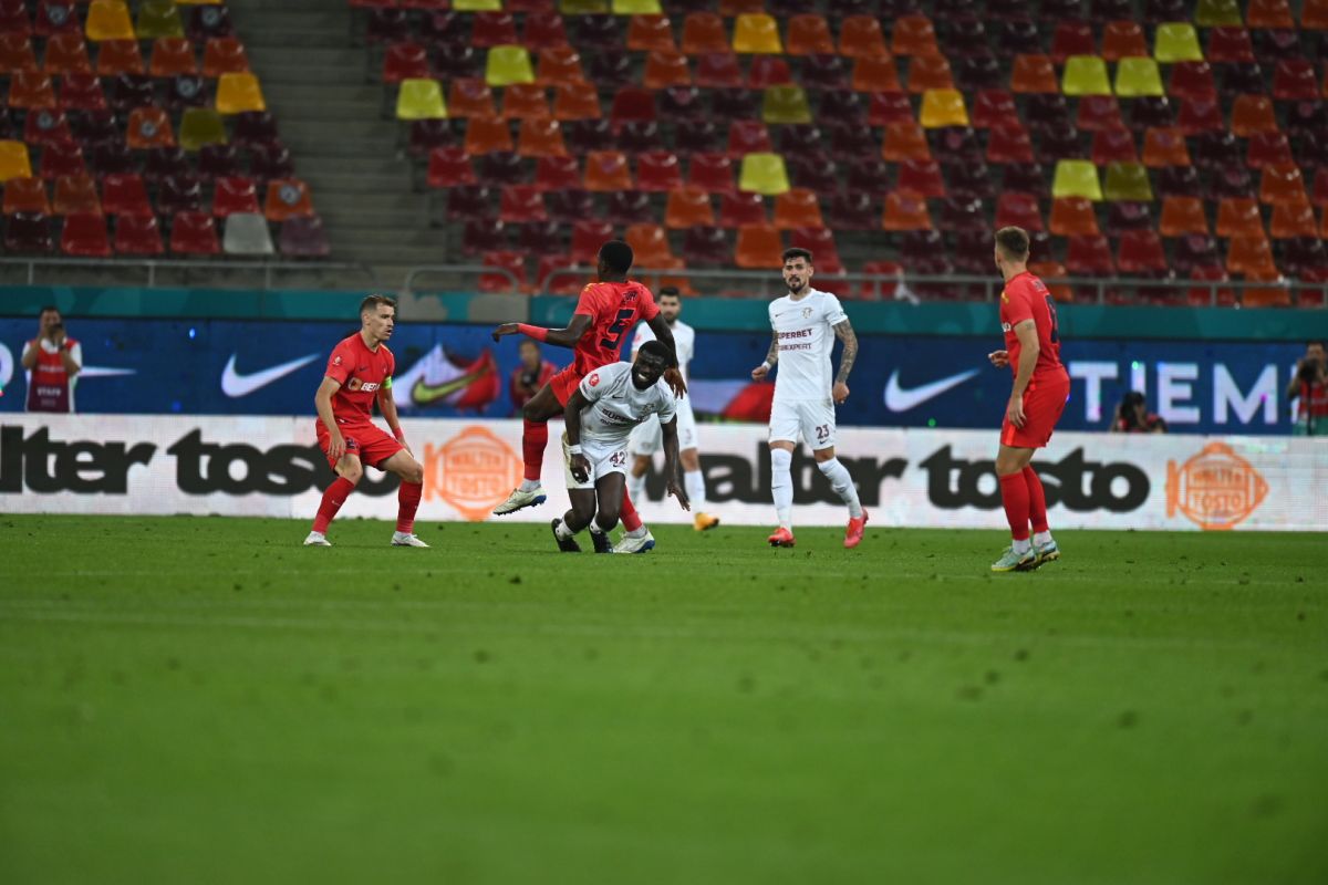 FCSB  - Rapid în etapa 10 Play-off Superliga 2022-2023