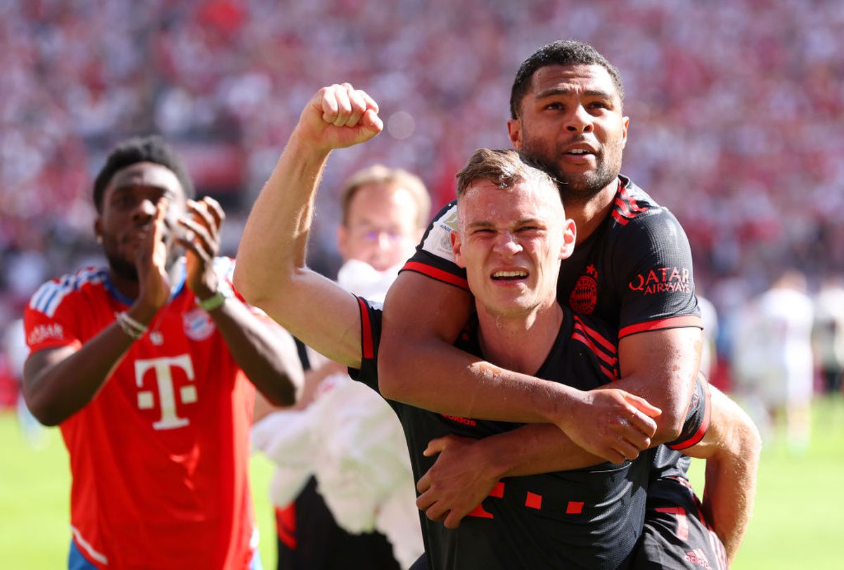 Vedetele lui Dortmund au început să plângă pe gazon, imediat după titlul pierdut în fața lui Bayern » Imagini emoționante