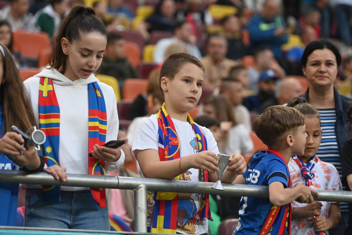 FCSB  - Rapid în etapa 10 Play-off Superliga 2022-2023