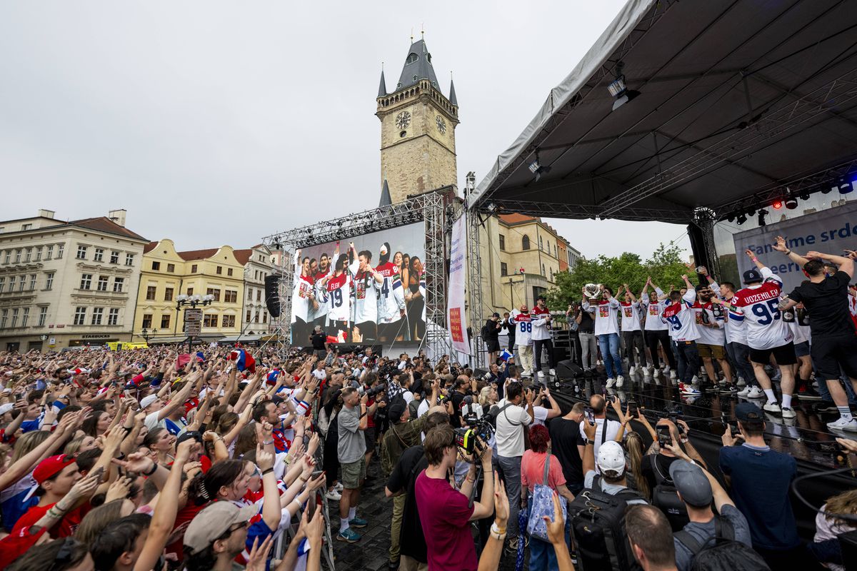 Nebunie la Praga » Cehia e noua campioană mondială la hochei