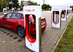 Tesla lui Elon Musk, o mișcare surprinzătoare în China, în plin război comercial cu SUA