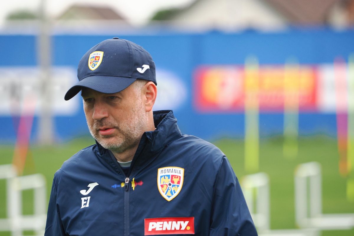 Edi Iordănescu e „certat” în cantonament de AI: „Îi spune că nu doarme suficient. E foarte stresat”