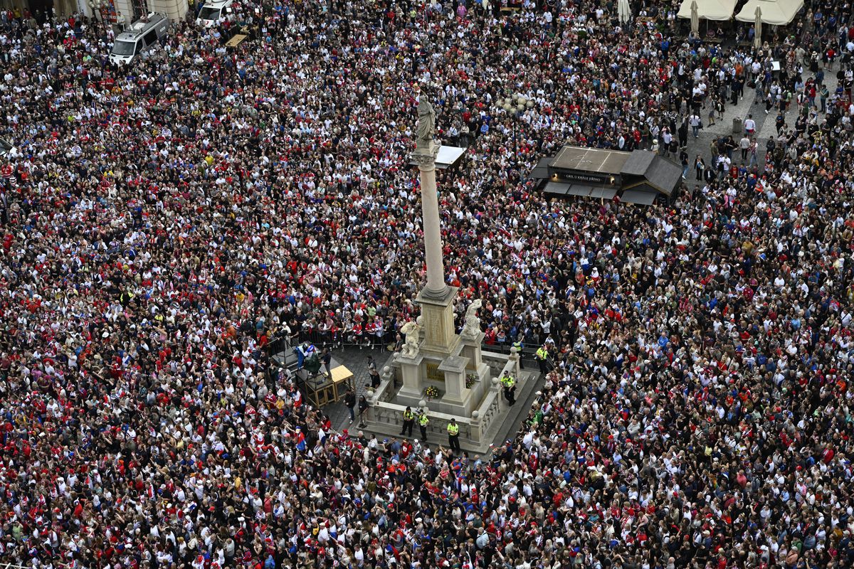 Nebunie la Praga » Cehia e noua campioană mondială la hochei