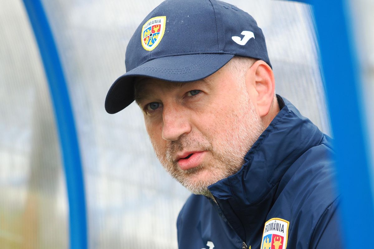 Edi Iordănescu e „certat” în cantonament de AI: „Îi spune că nu doarme suficient. E foarte stresat”