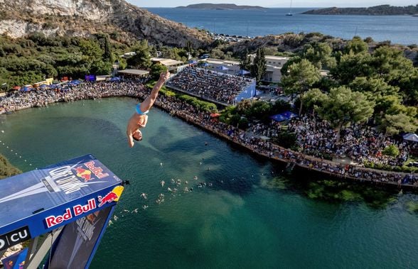Aur pentru Constantin Popovici în prima etapă din Seria Mondială Red Bull Cliff Diving