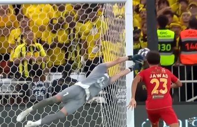 Aproape să le umbrească sărbătoarea! Florin Niță l-a exasperat pe Benzema în meciul contra noii campioane