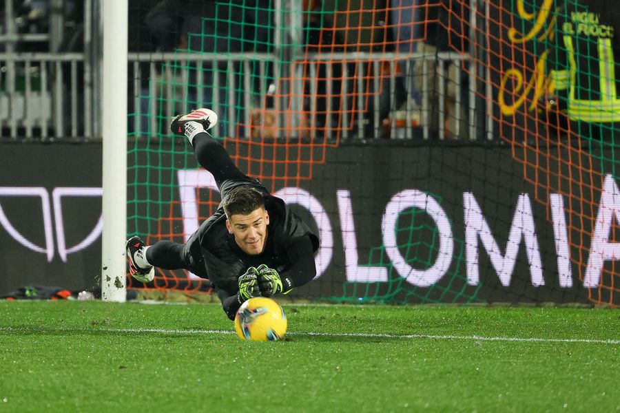 Venezia i-a hotărât soarta lui Ionuț Radu! » Anunțul făcut de directorul sportiv