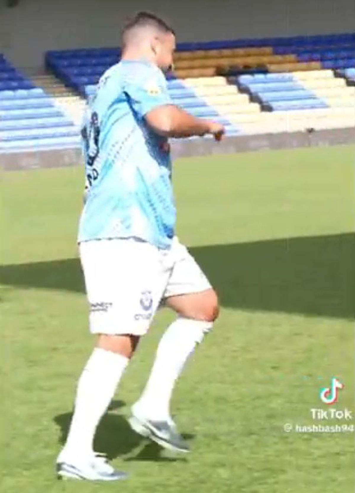 Greu de recunoscut » Retras de nici doi ani, fostul fotbalist de 120 de milioane de euro abia se mișcă: „Sunt hedonist. Grătare, vin roșu, toate cele”