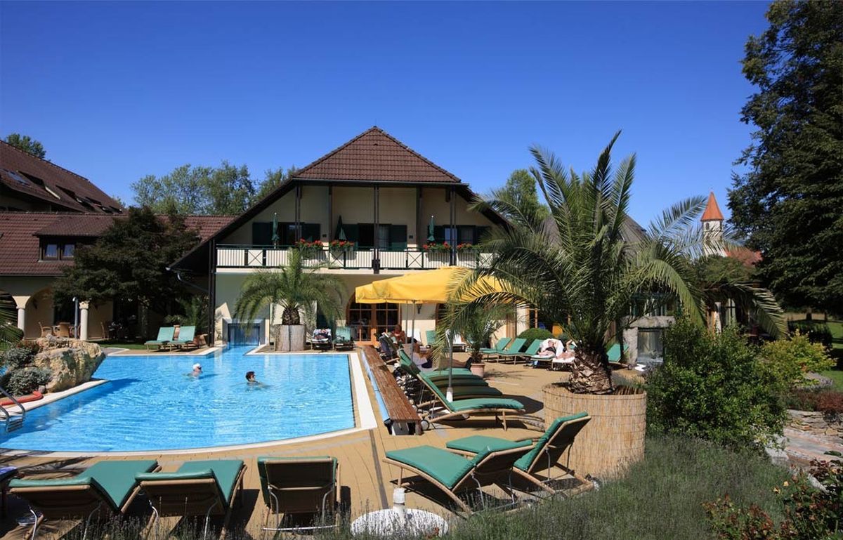 Cantonamentul din vară al Universității Craiova: „Romantik Hotel im Park Austria”