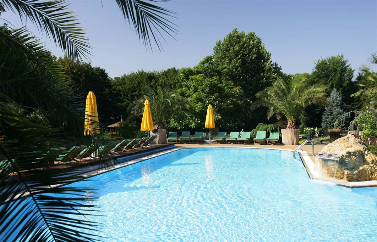 Universitatea Craiova își încarcă „bateriile” în Austria » Cantonament de 4 stele