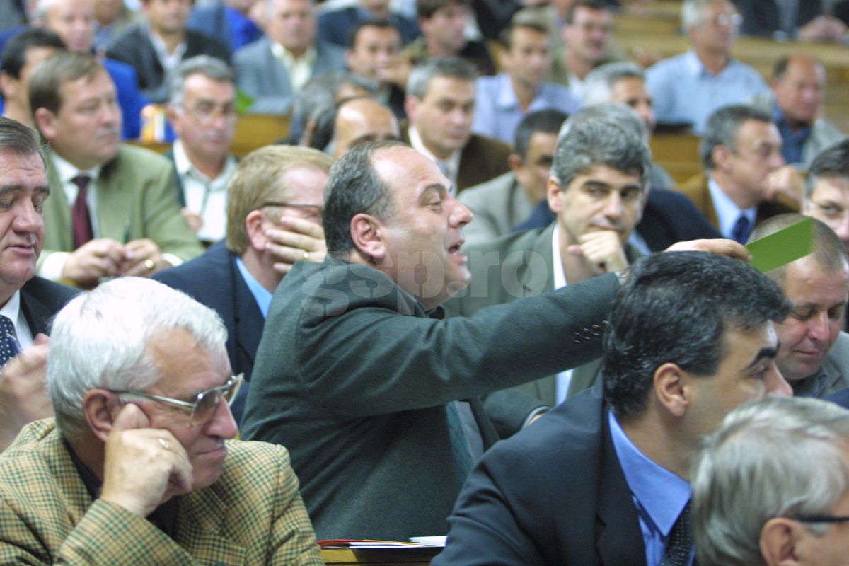 „Sper să nu se supere Anca Alexandrescu” » Ce transformare pentru fostul patron din Liga 1! A reapărut în fața camerelor TV după 20 de ani