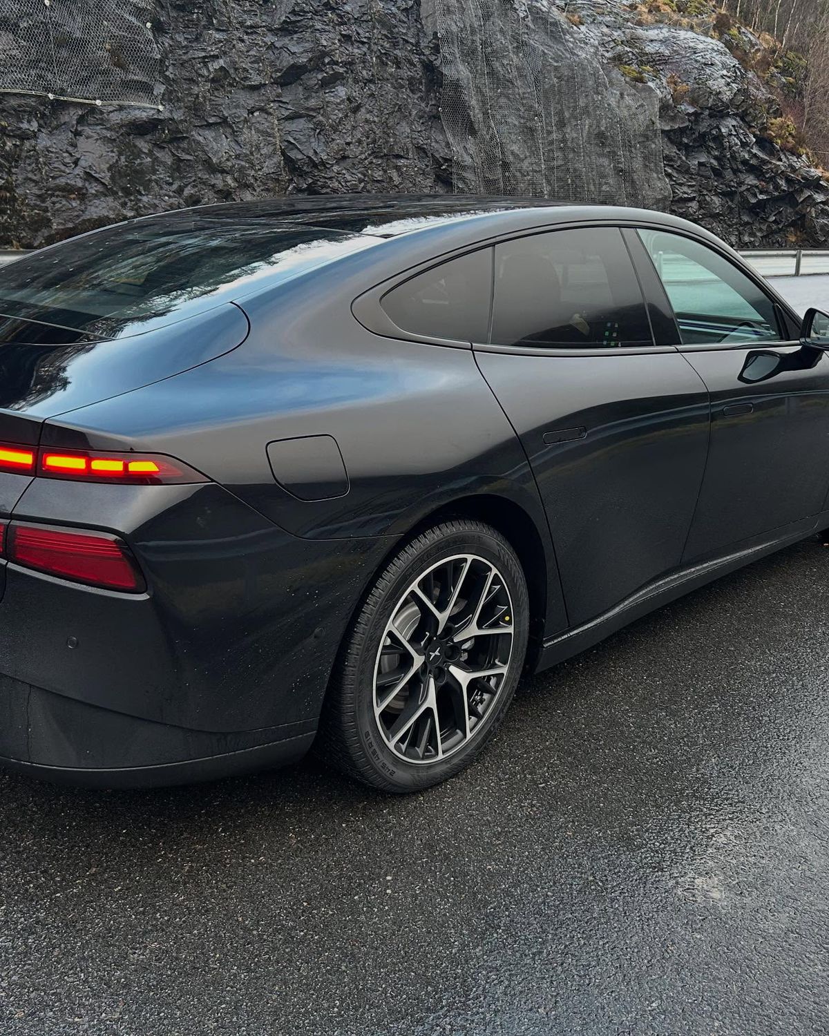 Mașina „extraterestră” care va fi lansată de chinezi » Pare din filmele SF: inteligența artificială va fi integrată în noul model